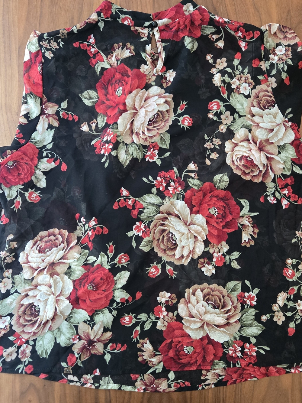 Romantic Whimsigoth Floral Blouse Sheer Smocked Cuffed Sleeve Red Cream 2x - Picture 2 of 6